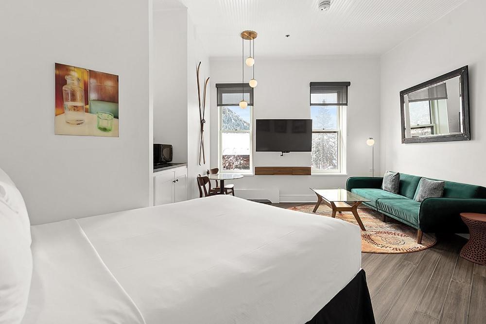 Independence Square 202, Hotel Room Over-Looking The Mall And Aspen Mountain Экстерьер фото